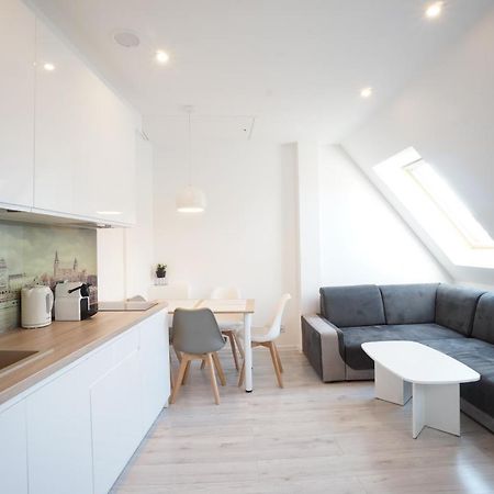 Like Home: Apartament Patrycja Щецин Екстер'єр фото